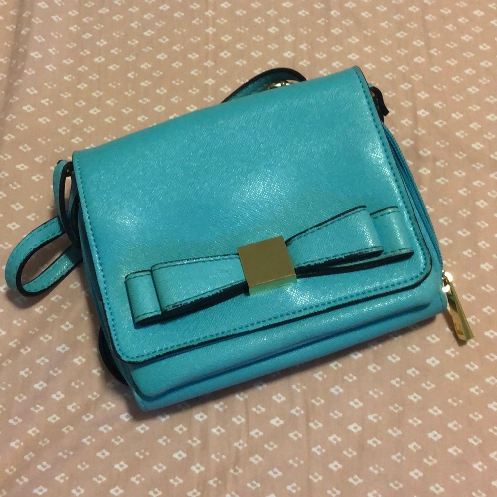Blue crossbody bag